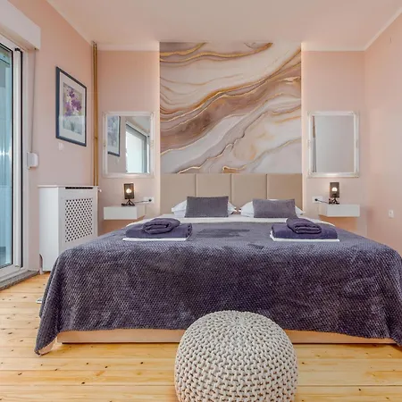 Amazing In With Wifi بيت للعطل